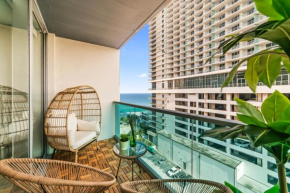 Oceanfront Condo with Ocean View and Beach Access